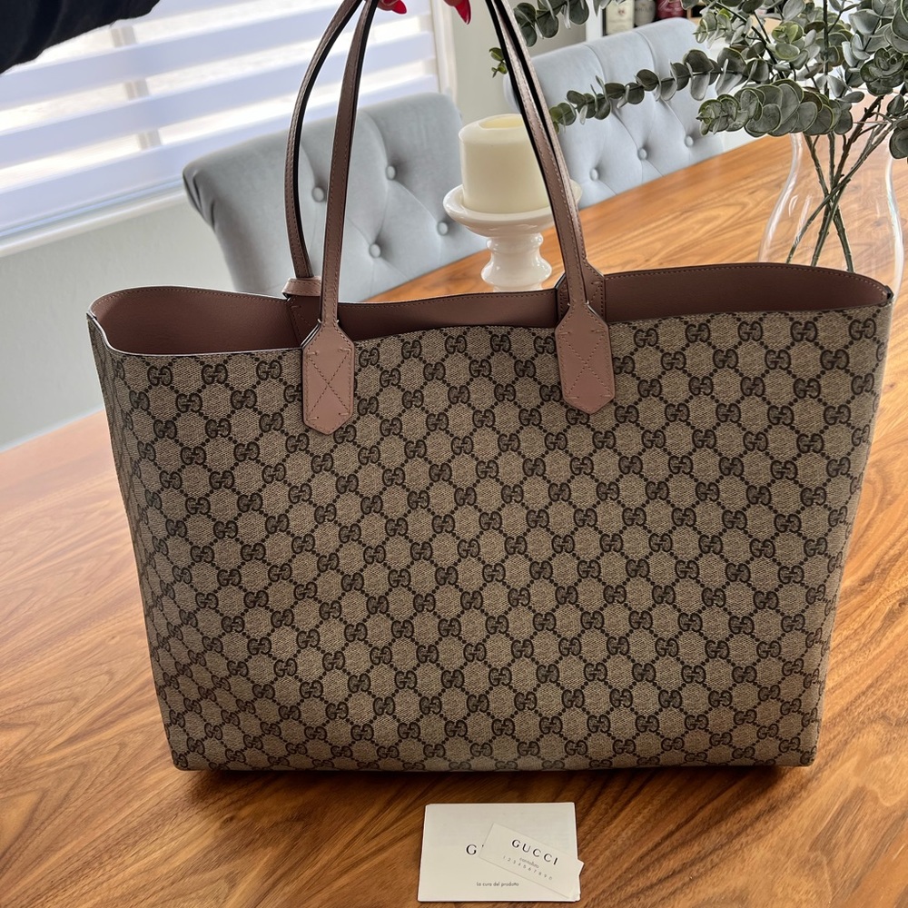💯AUTHENTIC Gucci Reversible Tote - LARGE